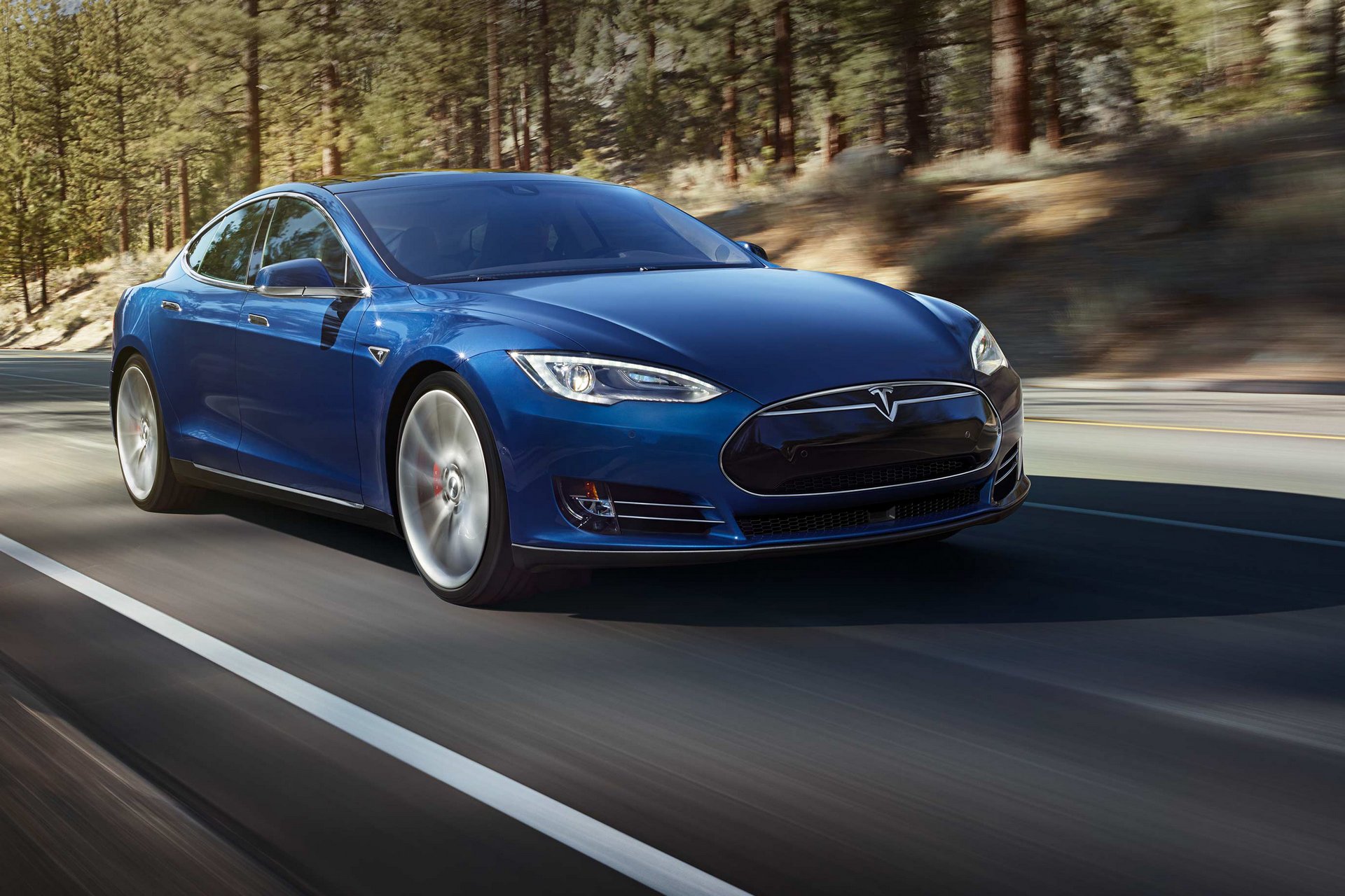 Autonomia Tesla Suv