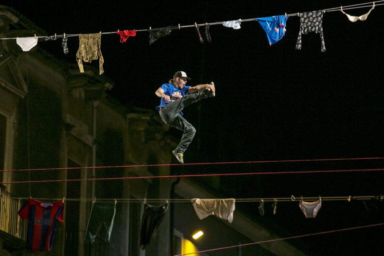Winner Mickey Wilson performs during the Red Bull Airlines in Catania, Italy on October 10th 2015. // Mauro Puccini/Red Bull Content Pool // P-20151011-00110 // Usage for editorial use only // Please go to www.redbullcontentpool.com for further information. //