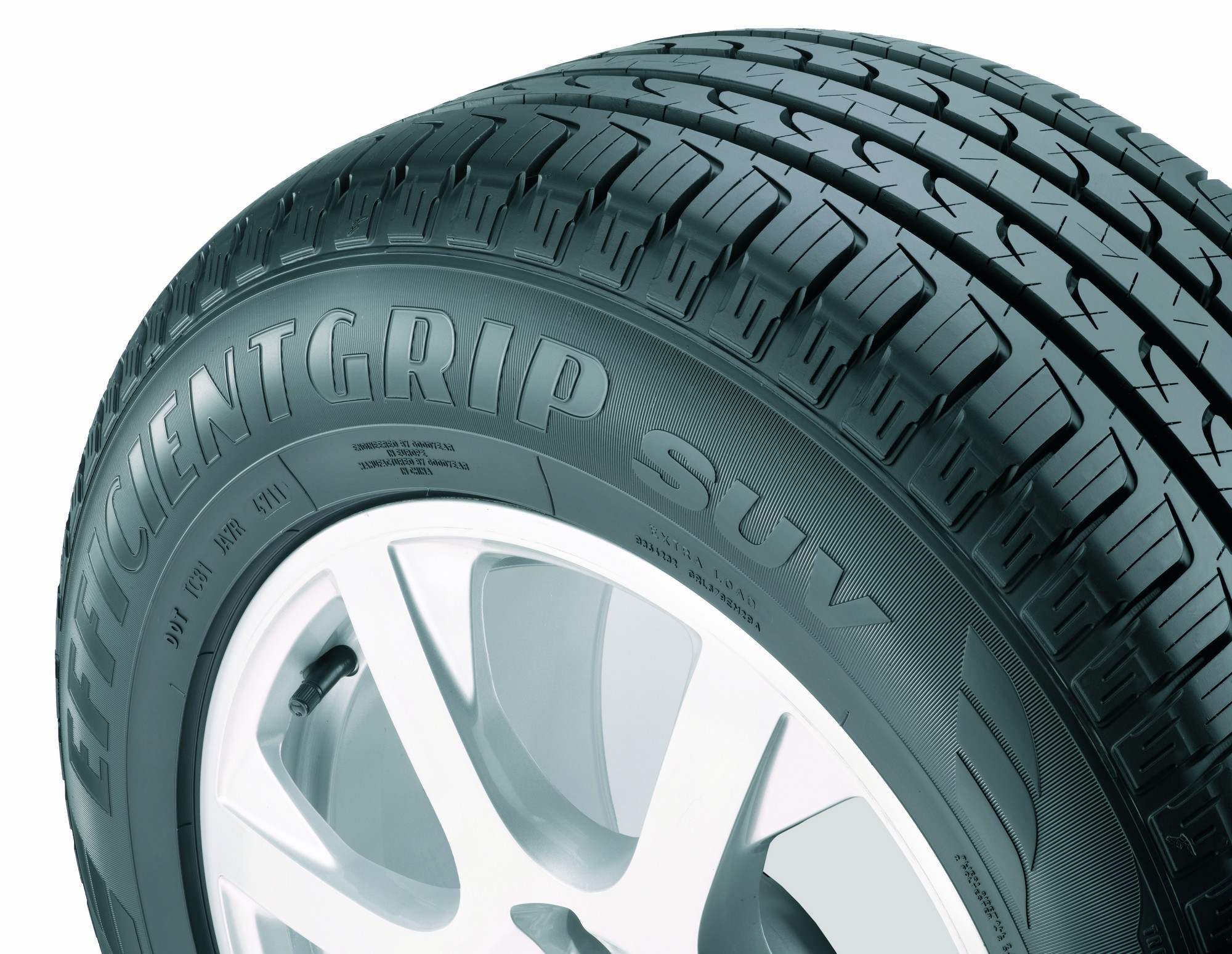 Goodyear - 21565r16 goodyear efficientgrip 17年製美品の+inforsante.fr