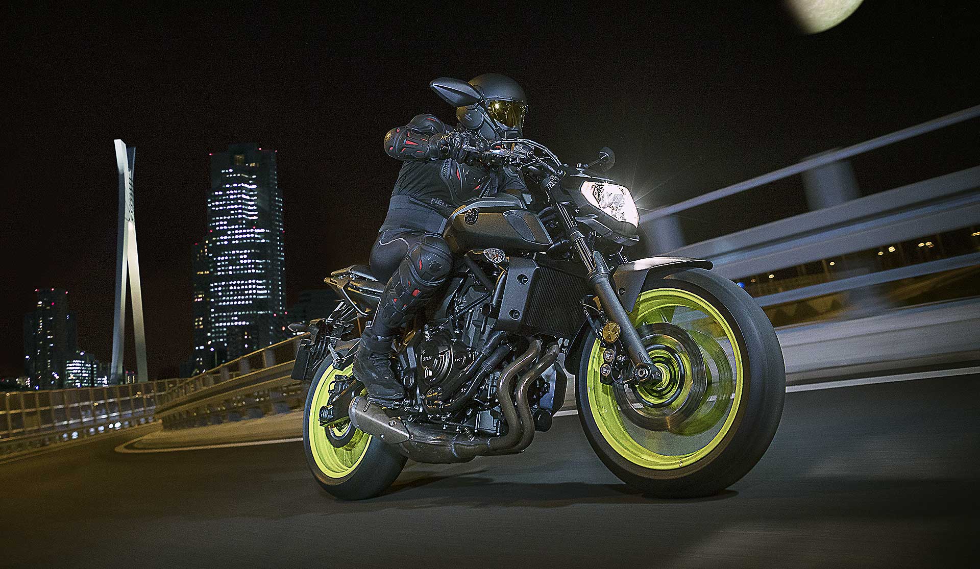 Yamaha mt 07 фото