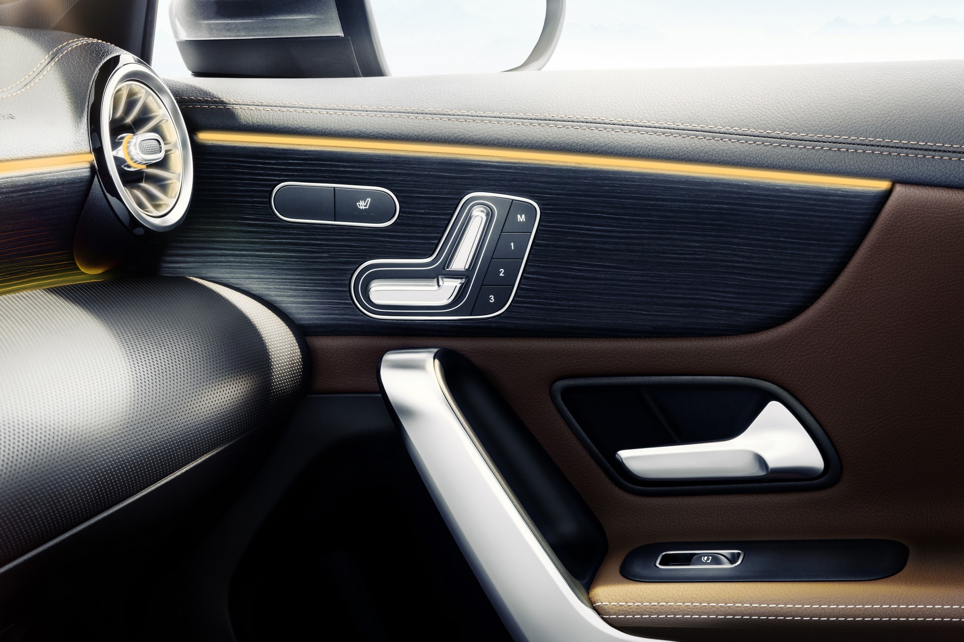 Gli interni della nuova MercedesBenz Classe A 2018 Gli interni della nuova MercedesBenz Classe A 2018