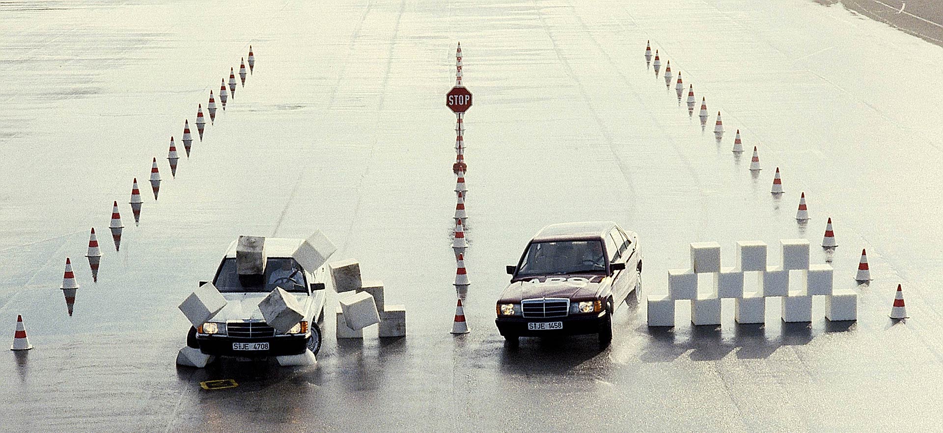 Bosch durante i test su Mercedes del sistema ABS, frenata ed evitamento ostacolo