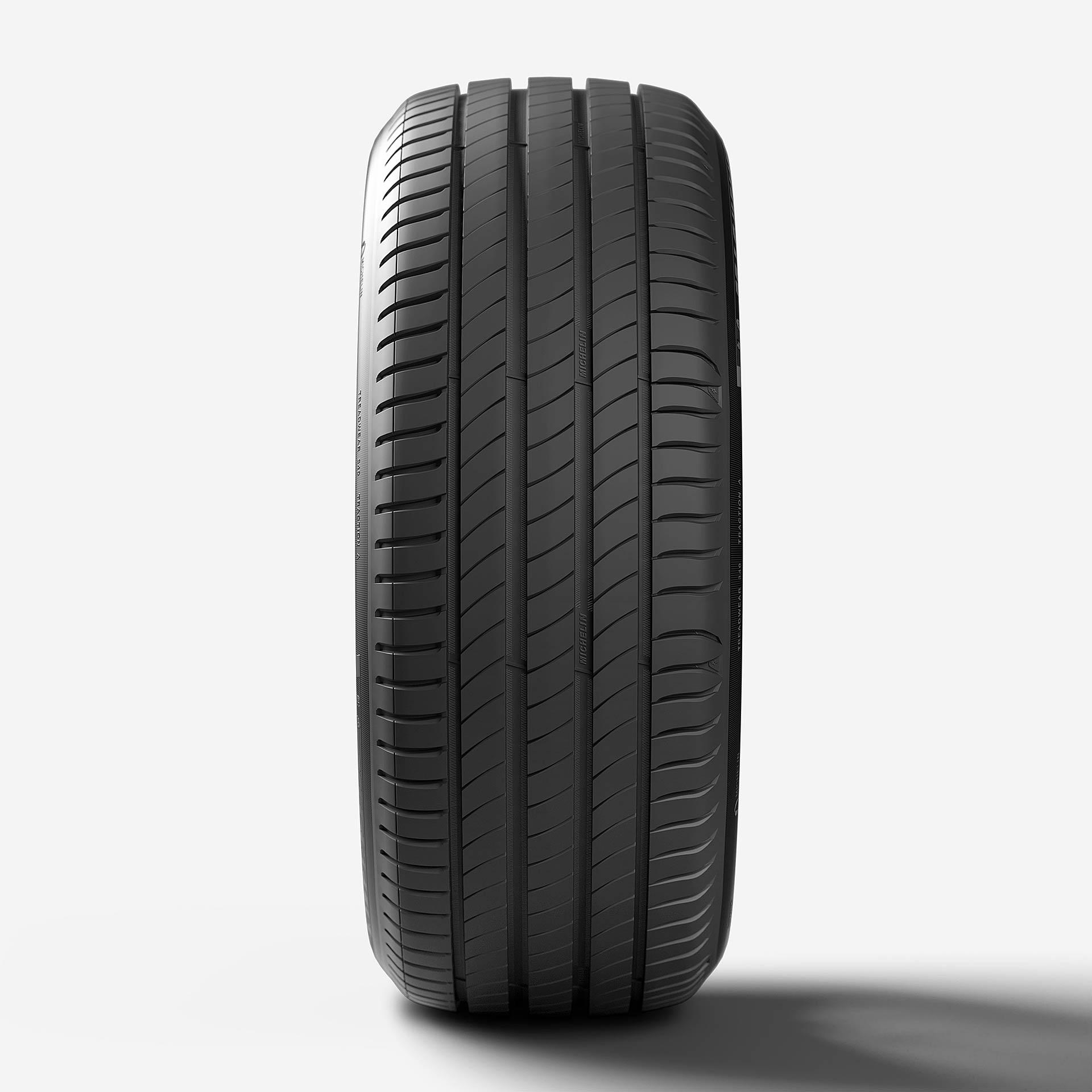 Michelin Primacy 4 vista frontale con battistrada